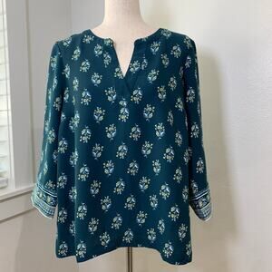 J Jill Wearever Blouse Medium Easy-Care Floral Printed Bordered Top Blue Travel